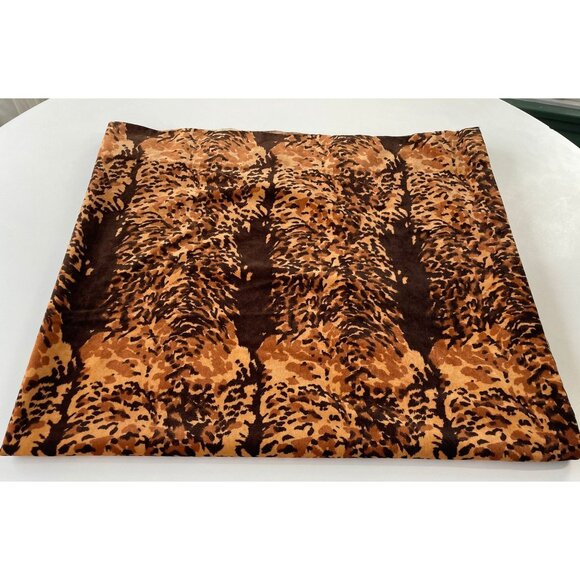 Vintage 80s curtain, brown, leopard / tiger print, faux suede animal print panel - Picture 8 of 9